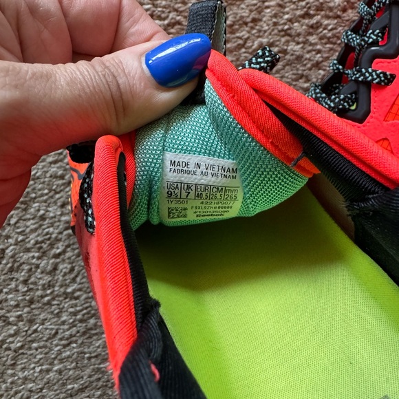 Reebok nano size 9.5 - Picture 4 of 4